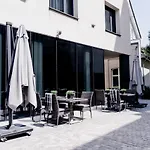 Отель Grand Ascot