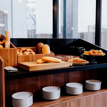 グランド アスコット 4*