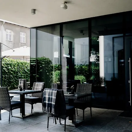 Grand Ascot Hotel 4*