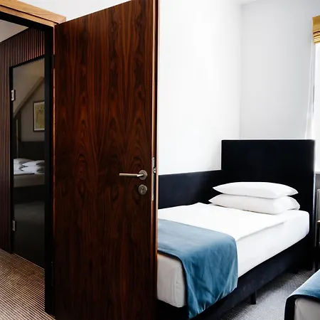 Hotel Grand Ascot