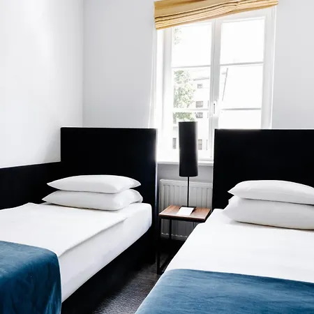 Hotel Grand Ascot 4*