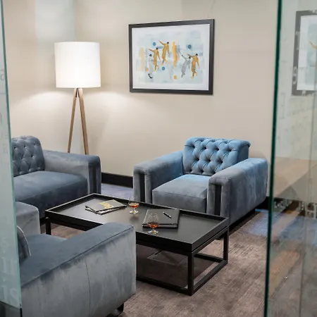 Grand Ascot Hotel 4*