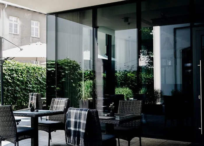 Grand Ascot Hotel 4*