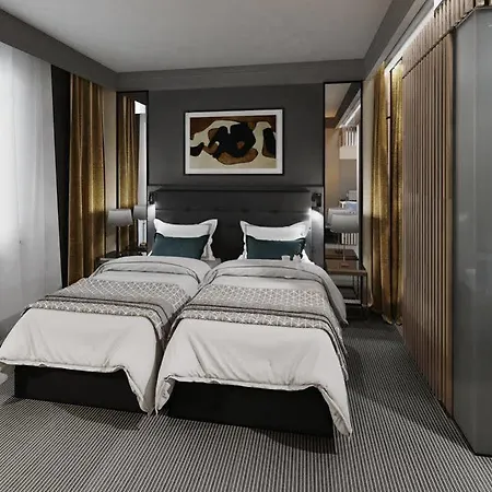 Grand Ascot Hotel 4*